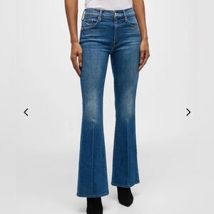 MOTHER
The Weekender Flare Jeans